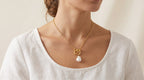 Collana Pearl Drop indossato
