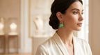 Orecchini Vintage Vibes – Verde scuro indossati