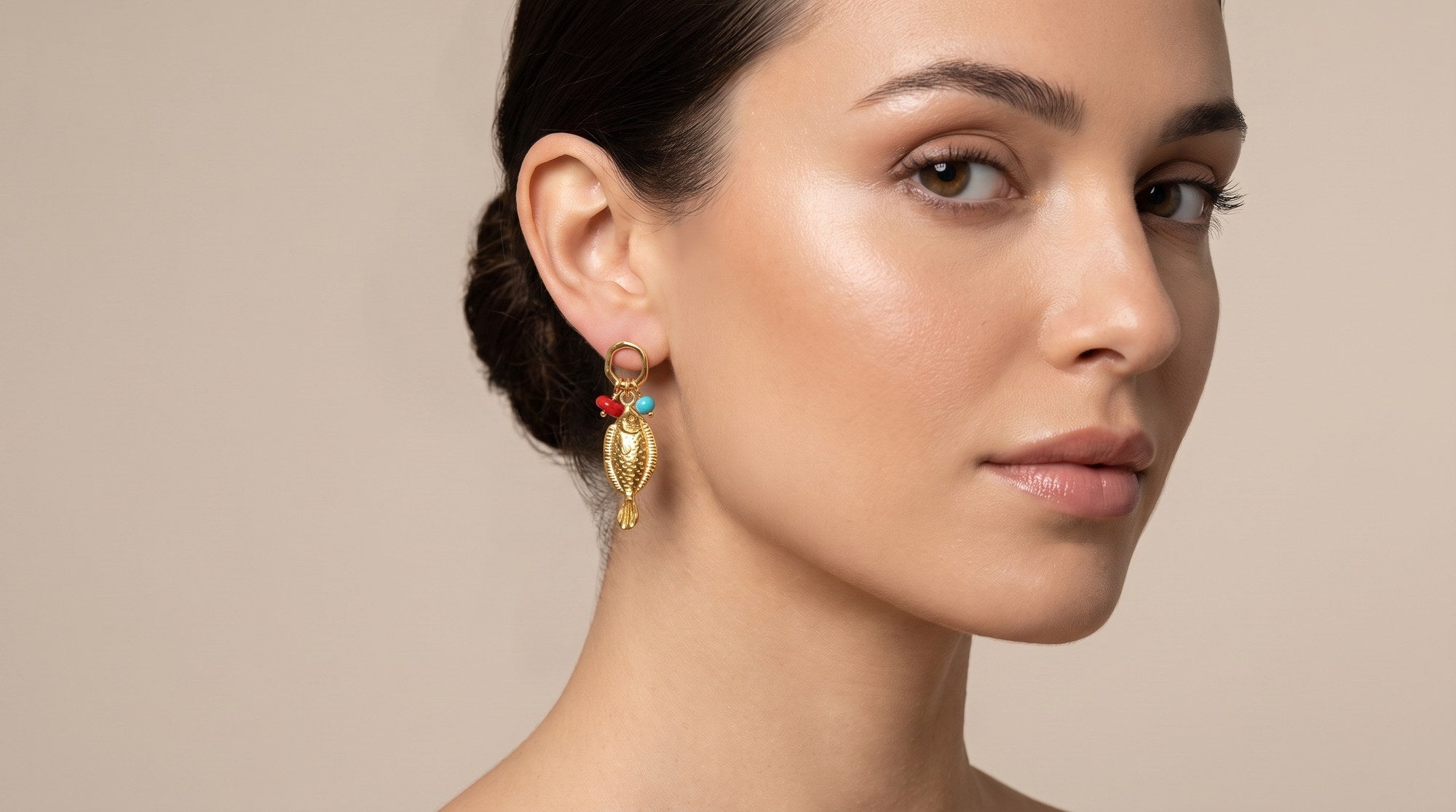 Orecchini Pesci Mediterranei – Oro indossati